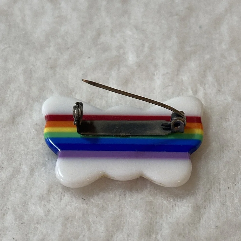 Little Orphan Annie Necklace Plastic Metal‎ Pin Butterfly Heart Sandy Rainbow
